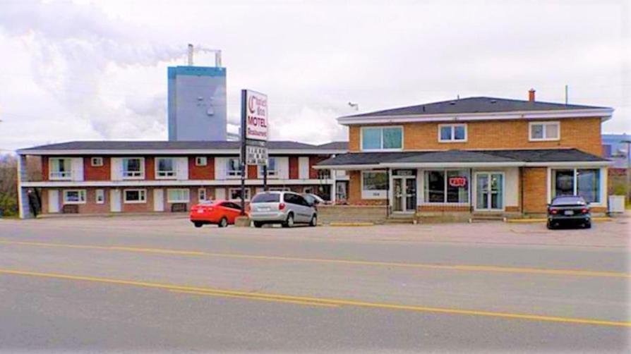 Chalet Inn Motel Dryden Exterior foto